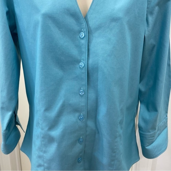 Coldwater Creek Blue Button-Down Shirt, Size M 100% Cotton Officewear Minimalist - Picture 3 of 16